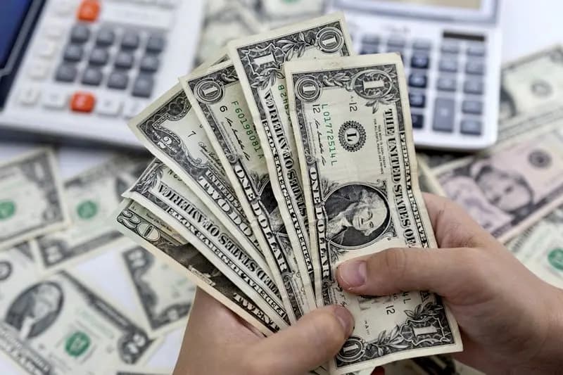 كيف أقفل دولار السوق السوداء مساء اليوم؟