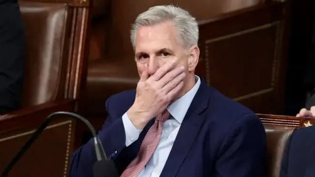 نائب جمهوري موال لترامب يقدم مذكرة لتنحية رئيس مجلس النواب
