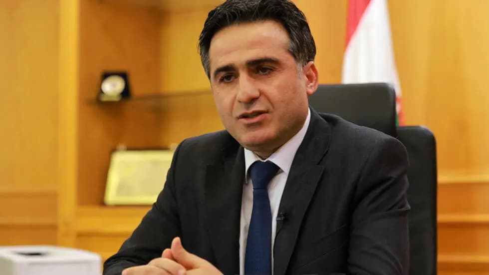 حمية يعلنُ عن مزايدةٍ "لمن تتوفرُ فيه الشروط"
