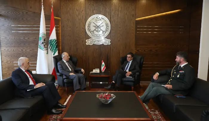 وزير الدفاع يلتقي سفير بلجيكا.. وهذا ما جرى عرضه