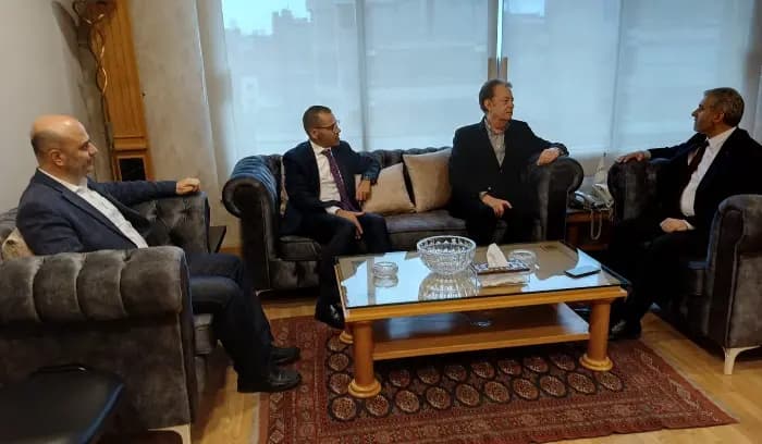 وزير العمل يبحث مع هارون في الجهوزيّة الصّحيّة تحسّبًا لأيّ طارئ أمنيّ