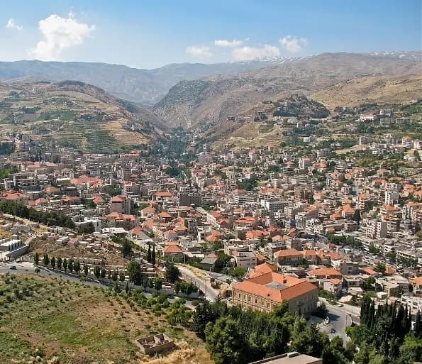 بعد السجال بين التيار و نائب القوات.. بلدية زحلة توضح