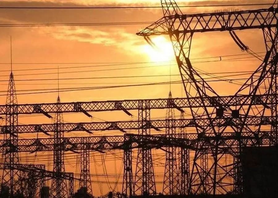 ما جديد نقل الكهرباء والغاز من الأردن ومصر إلى لبنان؟