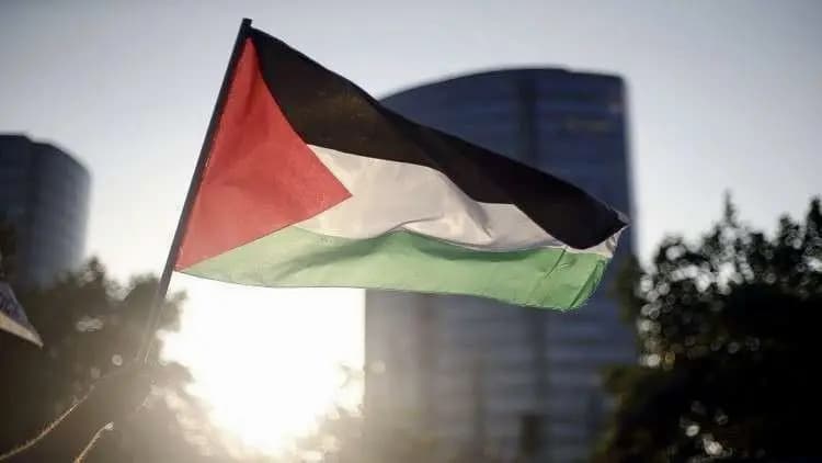 قيادي في "حماس": لا إفراج عن الأسرى قبل وقف إطلاق النار