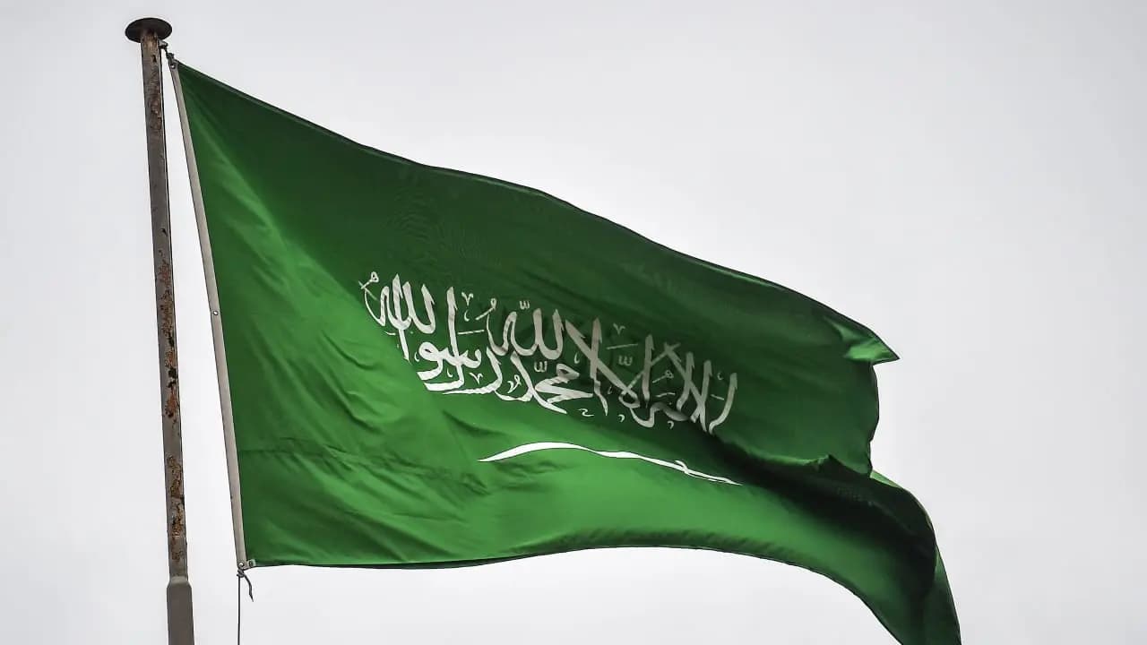 "انتهاكات صارخة وغير مبرّرة".. السعودية تدين العمليّات البرّية "الإسرائيلية" في قطاع غزة