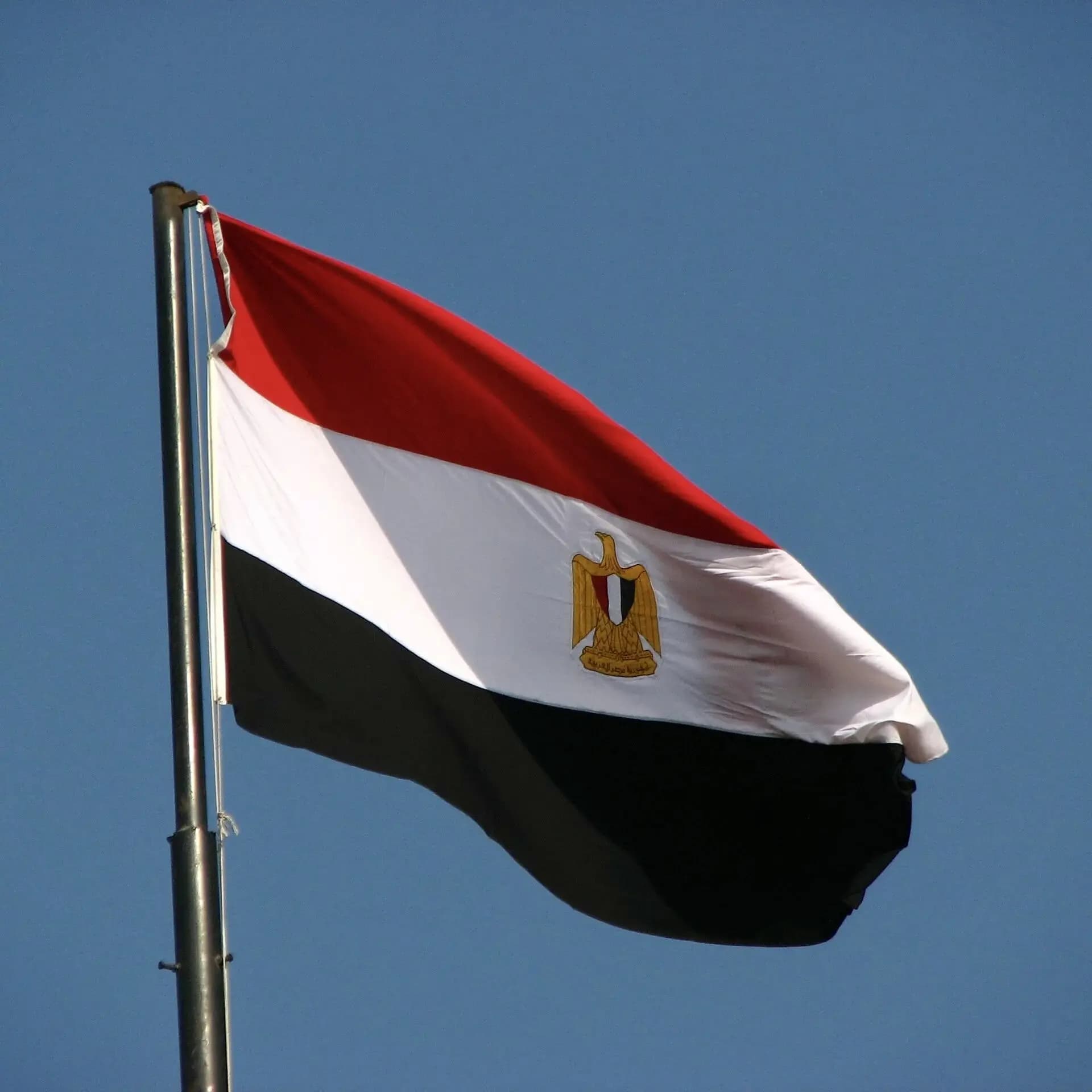 الخارجية المصرية "تكشف" عن أسباب تأخر دخول المساعدات إلى غزة