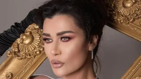 نادين الراسي تتعرض للضرب من شقيقها.. فماذا في التفاصيل؟