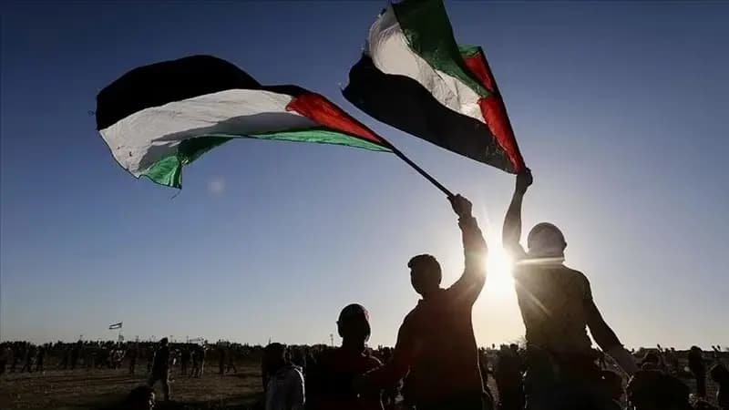 "نيويورك تايمز": الجمهورُ لا يثقُ بصورِ الحربِ في فلسطين