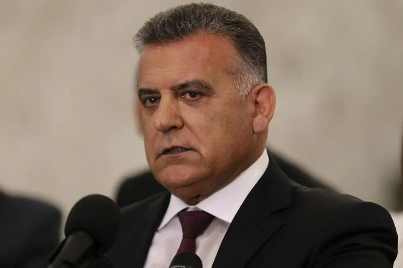 ما علاقة اللواء إبراهيم بملف عبور الأجانب من غزة إلى مصر؟