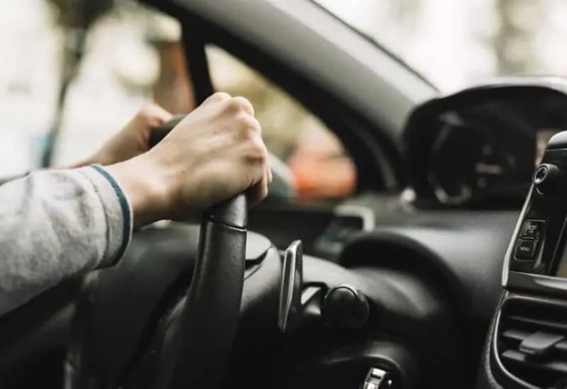 بيانٌ لنقابة أصحاب مكاتب تعليم قيادة السيارات بشأن التحضير لامتحانات السوق