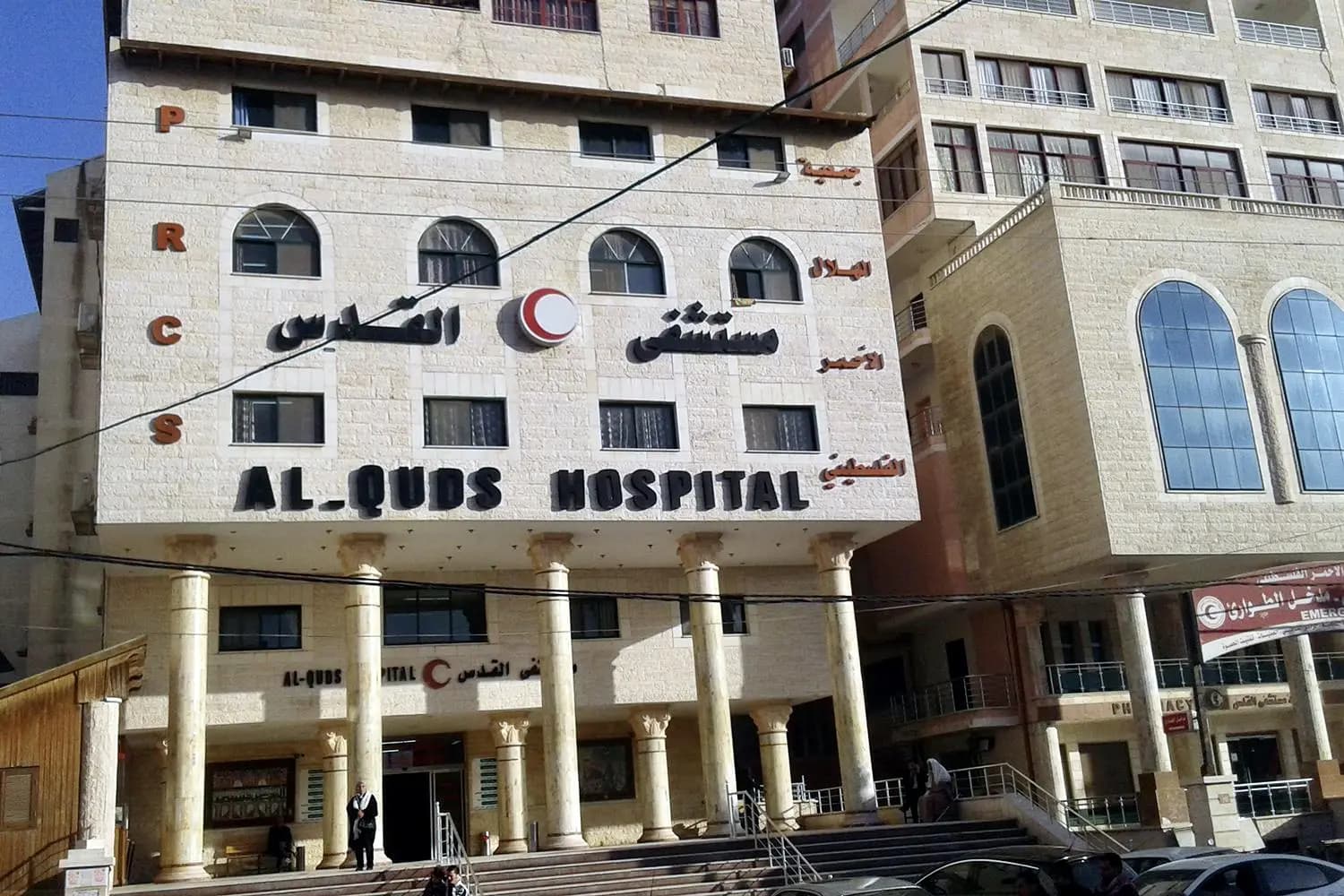"ستتوقف خلال ثلاث ساعات"… مستشفى القدس بخطر