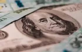 كيف افتتح سعر الدولار اليوم؟