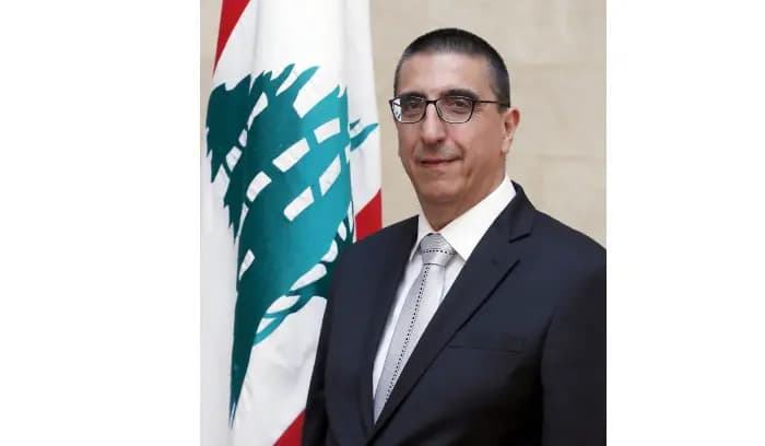 حجار بحث مع مسؤول في الامم المتحدة موضوع النازحين السوريين