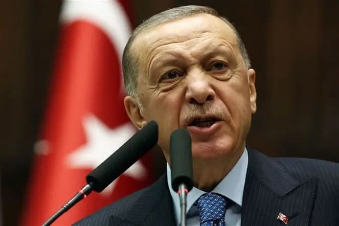 إردوغان من برلين: هجمات "إسرائيل" يجب أن تتوقف