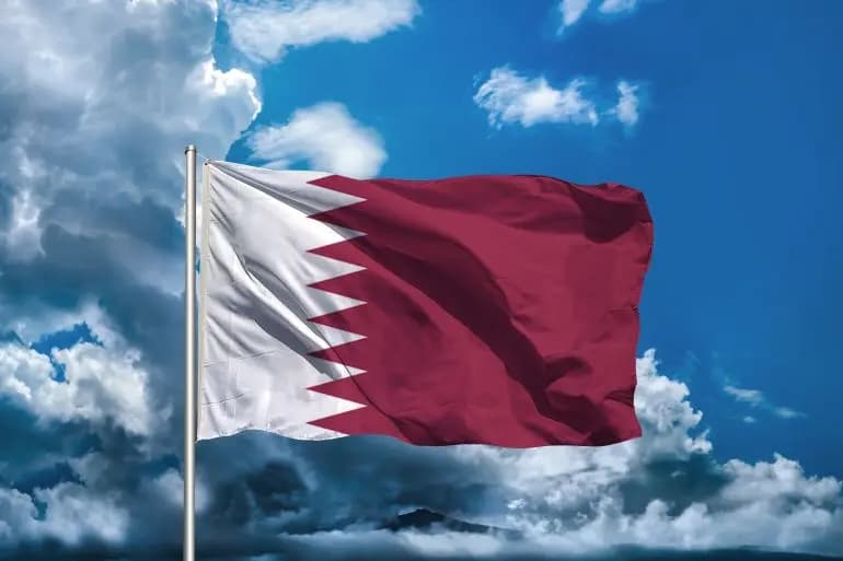 "رغم اسـ.ـتهداف مقرها".. قطر تؤكد استمرار تقديم المساعدات لغـ.ـزة