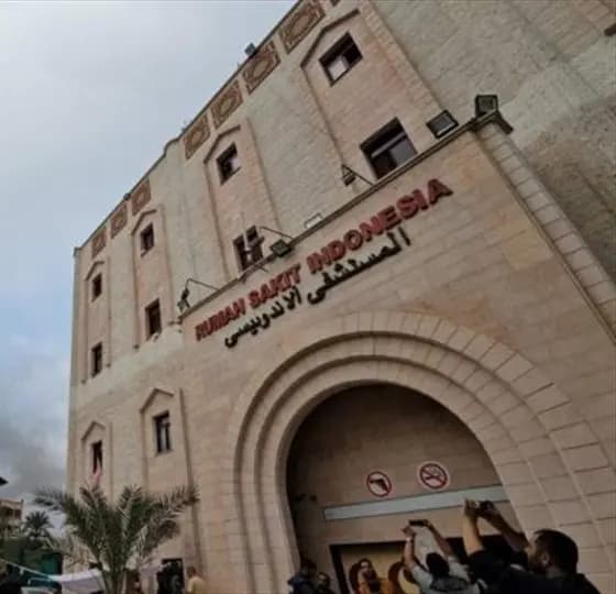 بعد مستشفى الشفاء.. الإحتلال يحاصر المستشفى الإندونيسي