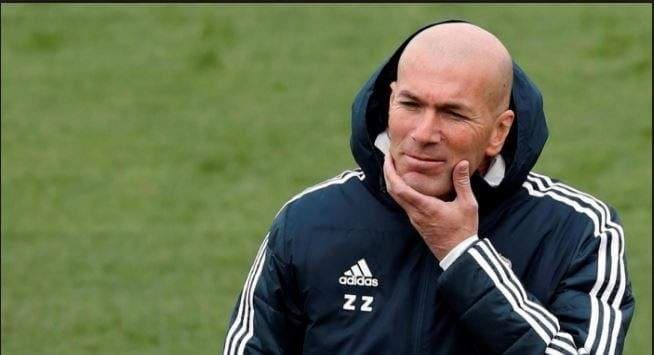 زيدان "الحل" تحوّل لمشكلة في الريال!