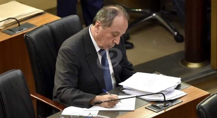 السيد: حسناً تجاوب وزير المال معنا بتوقيف صفقة شراء "بناية شقير"